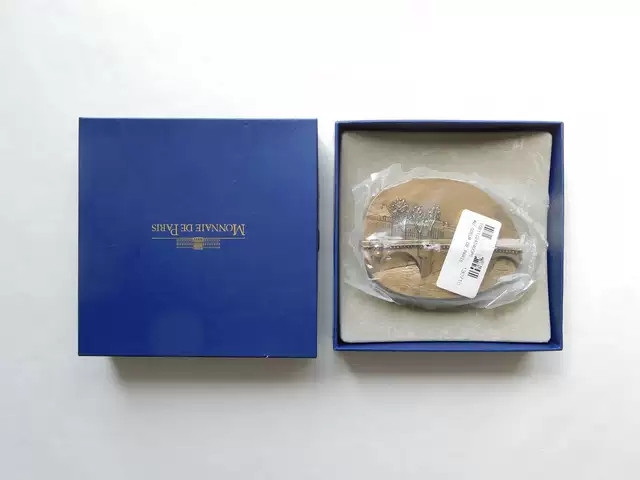 麦朵尔俱乐部第20场拍卖 巴黎心桥