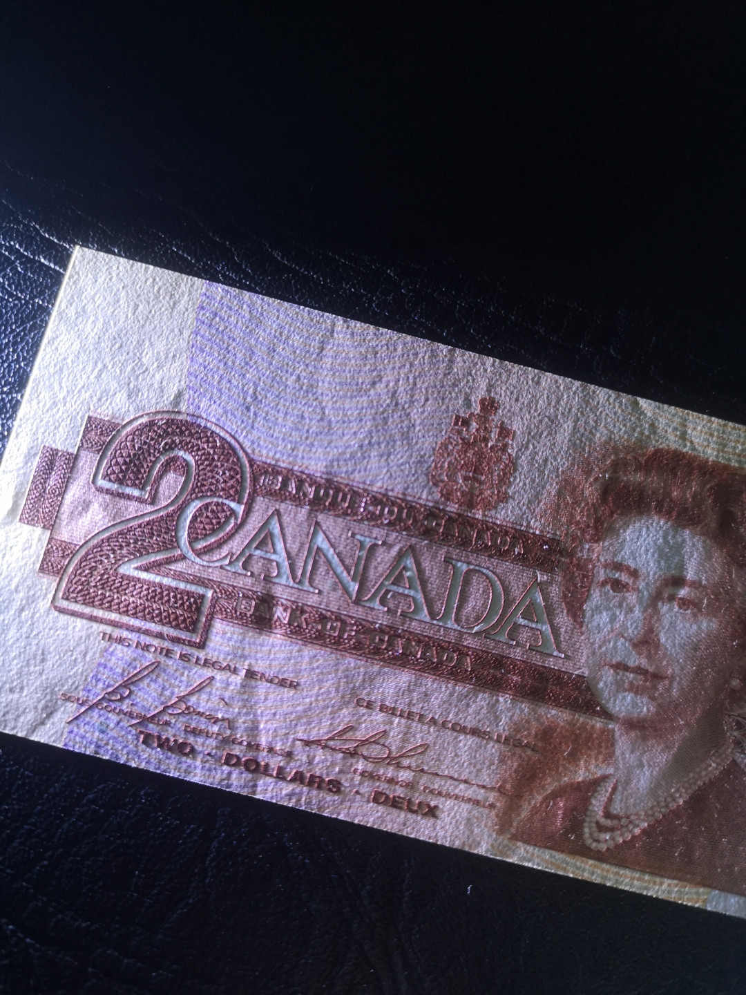 《外钞收藏家》第七十六期拍卖 加拿大鸟版2元 全新unc