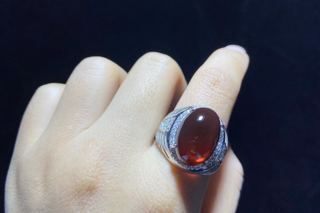 新年第一场多米尼加蓝珀专场 缅甸血珀戒指