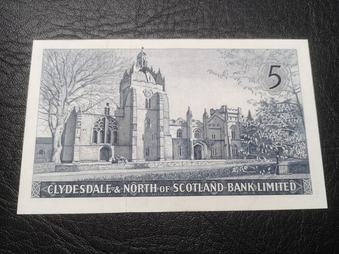 《外钞收藏家》第七十六期拍卖 苏格兰1961年5镑 au品相 稀少品种