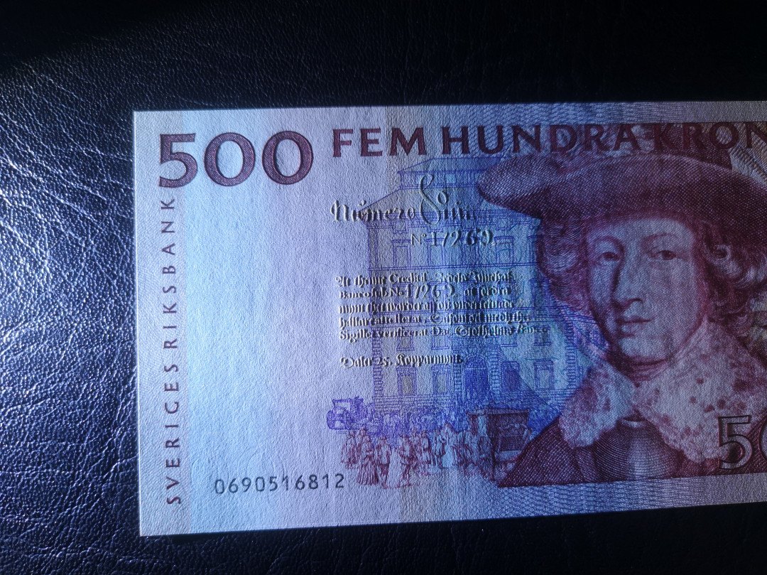 《外钞收藏家》第七十六期拍卖 瑞典500克朗 红色卡尔 全新绝品 稀少版