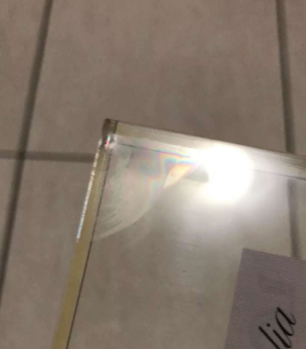 【鲸贝乐淘】千字文·第“赖及万方 ”号拍卖 【澳大利亚🇦🇺 】1992年5元，亚克力封装角有内裂