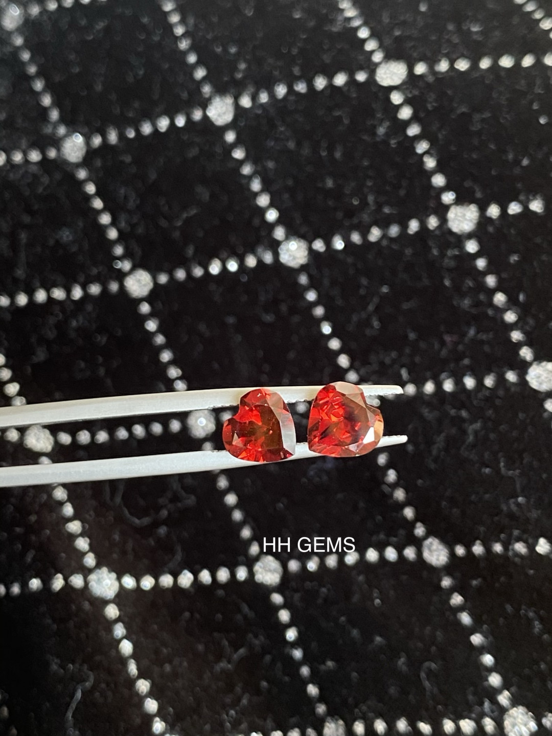 【3月14日 裸石、银饰、18K首饰】HH GEMS 3月综合拍卖特辑 增强能量 红石榴一对 3.45克拉 无证书 支持复检