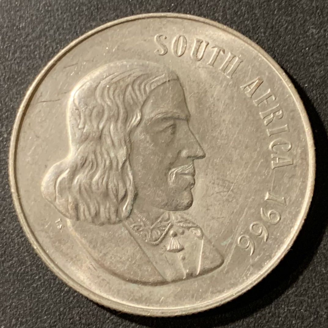 紫瑗钱币—微拍第33期  南非 1966年 总督吕贝克 1兰特 15克 0.8银