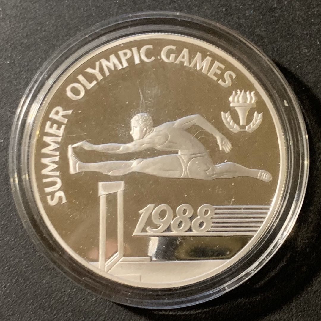 紫瑗钱币—微拍第33期  巴巴多斯 1988年  首尔奥运会 20元 23.33克 0.925银 精制