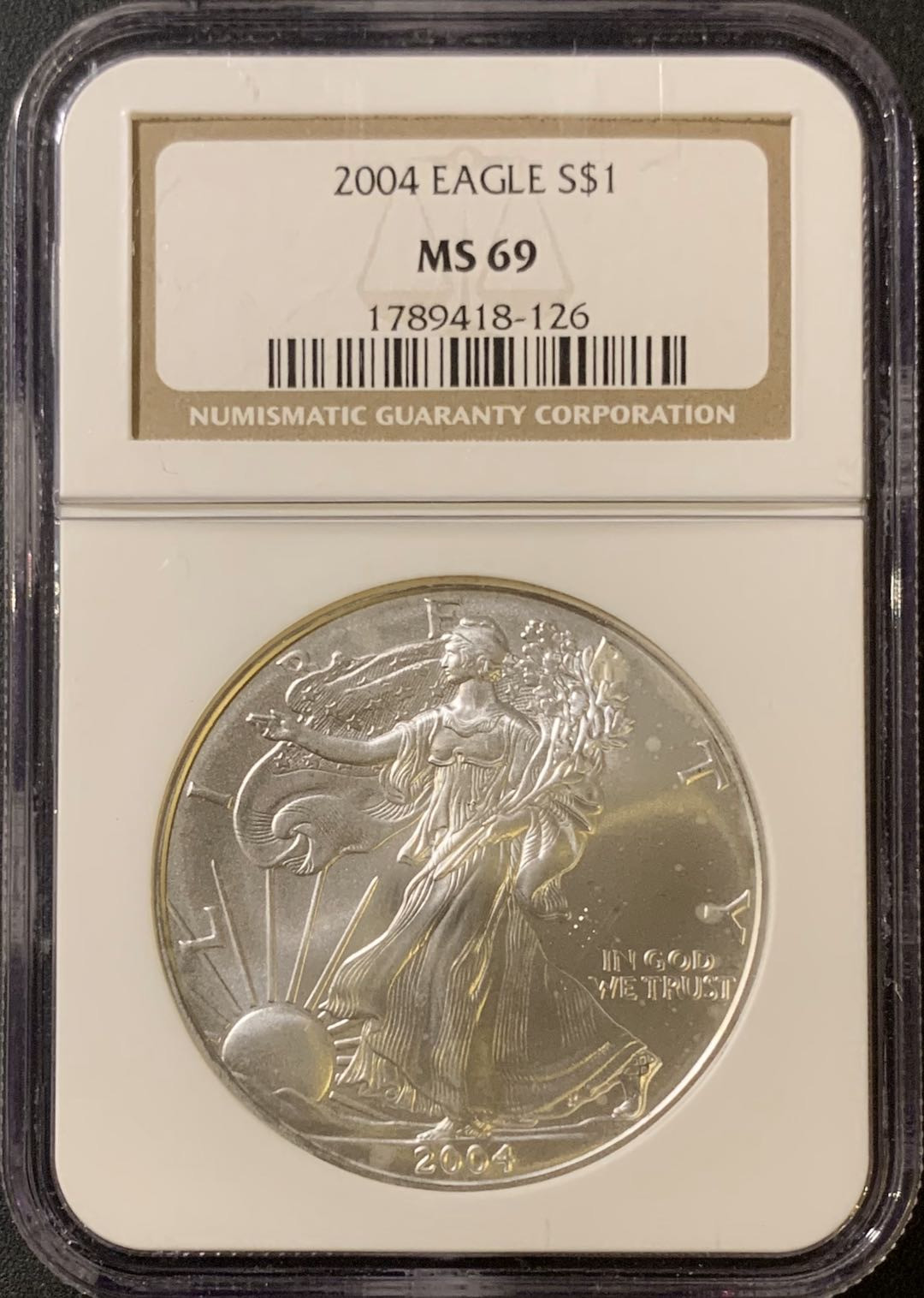 紫瑗钱币—微拍第33期  美国 2004年 行走女神 1盎司 投资银币 NGC MS69