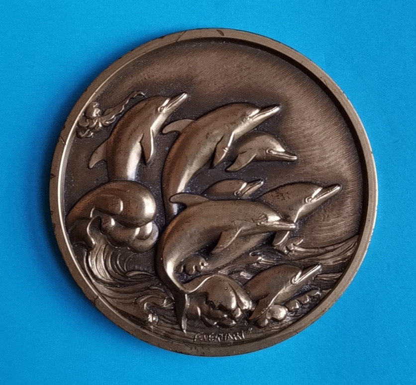 麦朵尔俱乐部第20场拍卖 美国章牌协会som