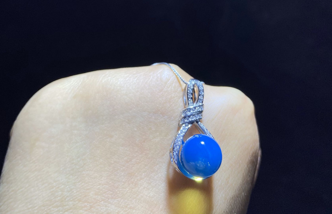 多米尼加蓝珀专场 多米尼加蓝珀吊坠