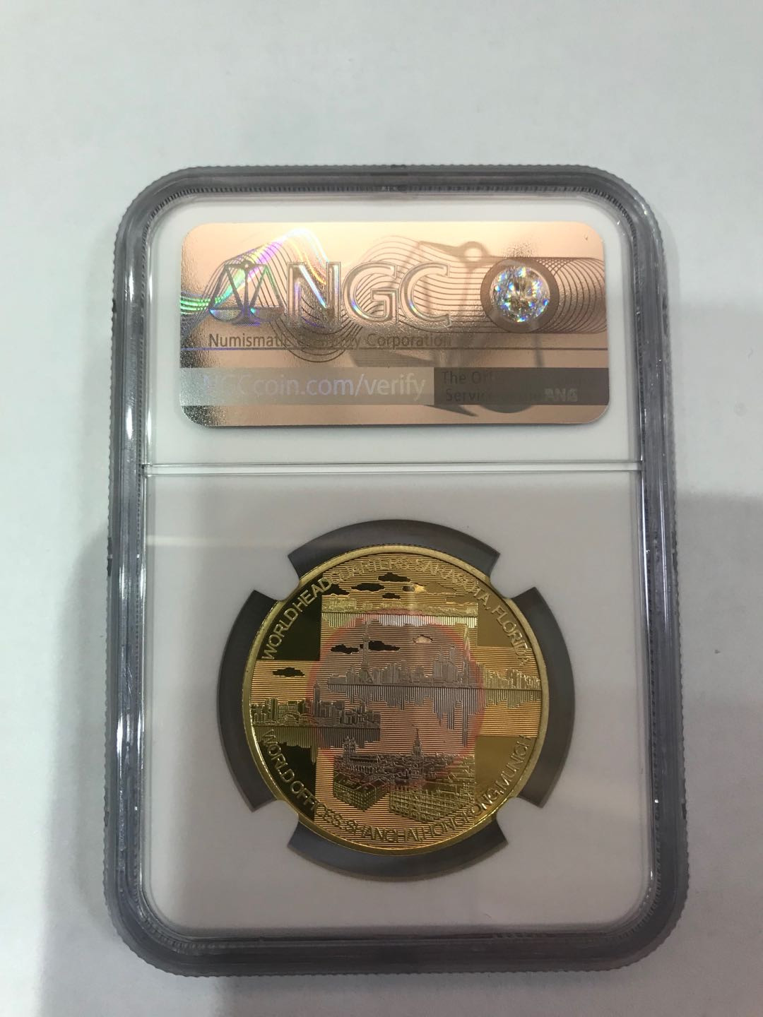 【大乐淘】第二期，开开心心大乐淘 NGC成立30周年特别双色纪念章PF70分