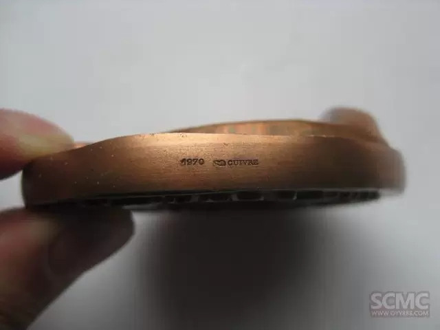 麦朵尔艺术俱乐部第25场拍卖 法国大铜章精品-罗杰 贝藏贝作品 女王