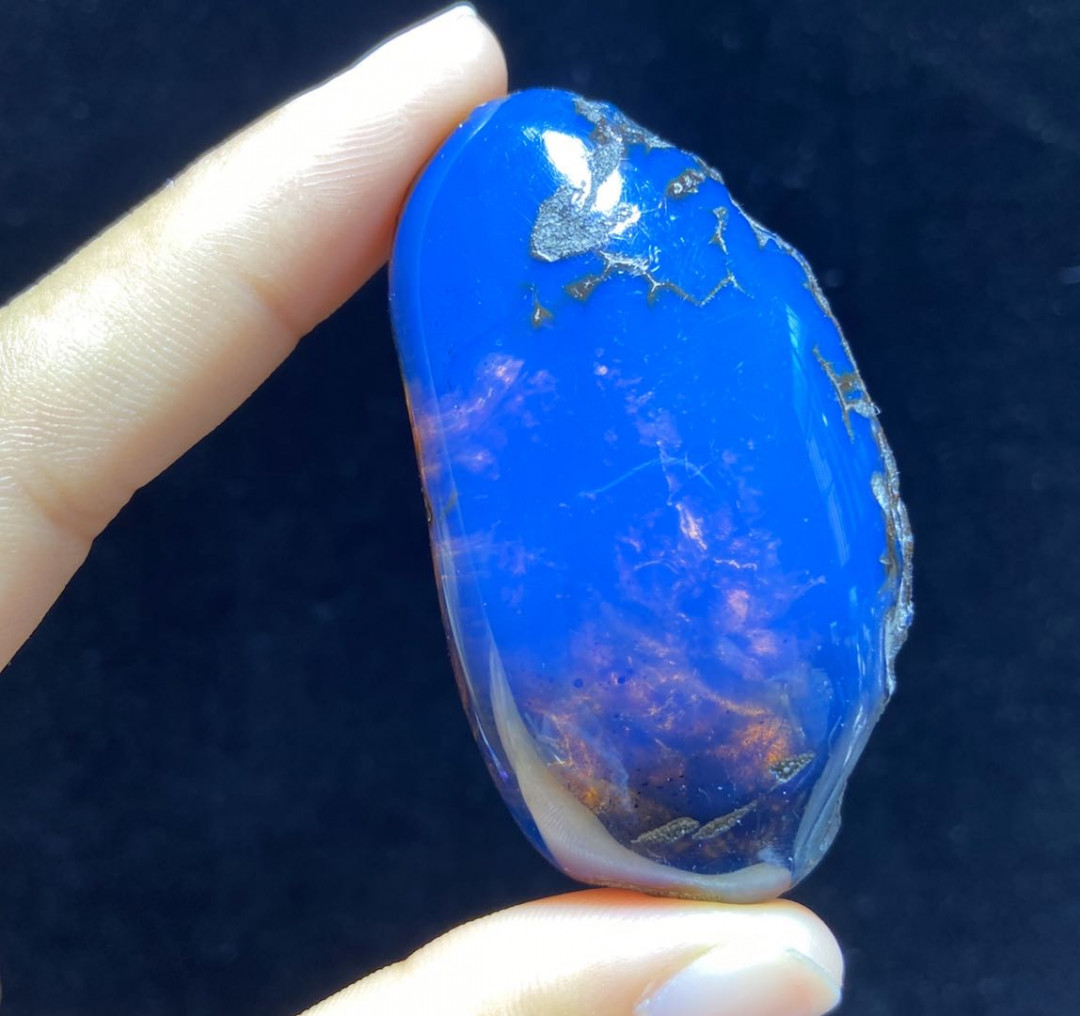 多米尼加蓝珀专场 多米尼加蓝珀原石随形