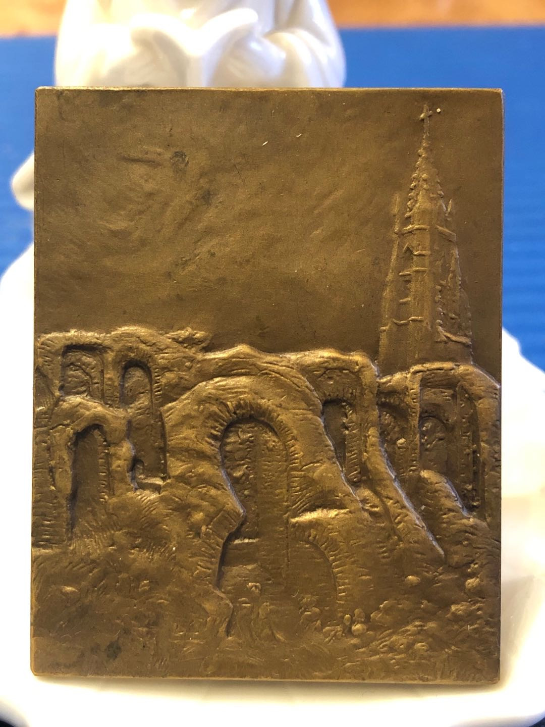 麦朵尔俱乐部新艺术名家专场（第23场） Saintongeaise民族服饰