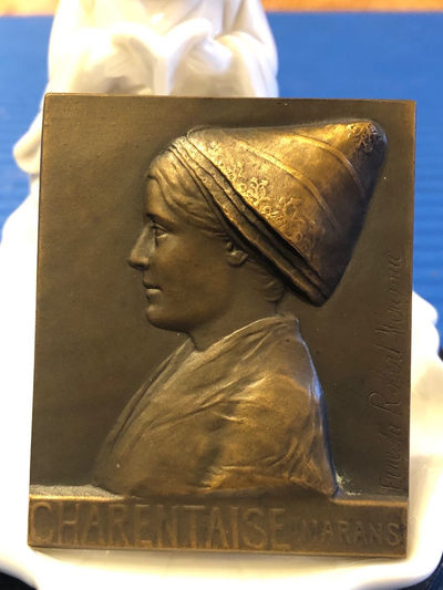 麦朵尔俱乐部新艺术名家专场（第23场） - 夏朗德民族服饰