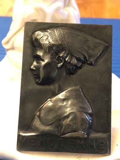 麦朵尔俱乐部新艺术名家专场（第23场） - Vendeenne民族服饰