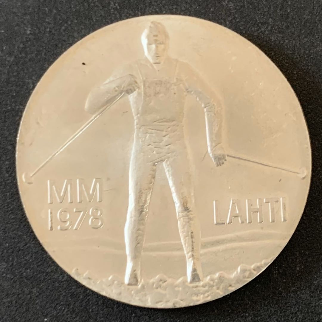 紫瑗钱币—微拍第36期  芬兰 1978年 赫蒂滑雪城百年纪念 25马克 26.6克 0.5银