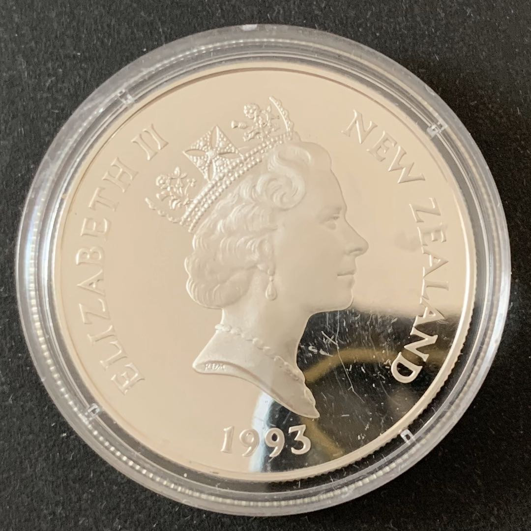 紫瑗钱币—微拍第36期  新西兰 1993年 野生动物系列 海狮 5元 31.47克 0.925银 精制