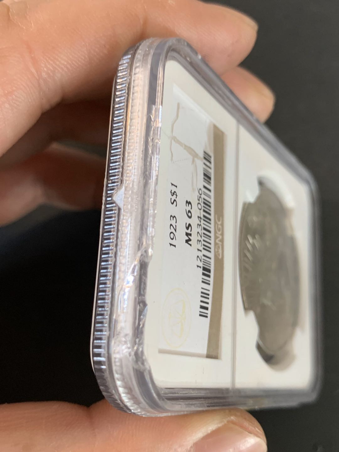 紫瑗钱币—微拍第36期  美国 1923年 和平鸽 1美元 NGC MS63 盒有损坏