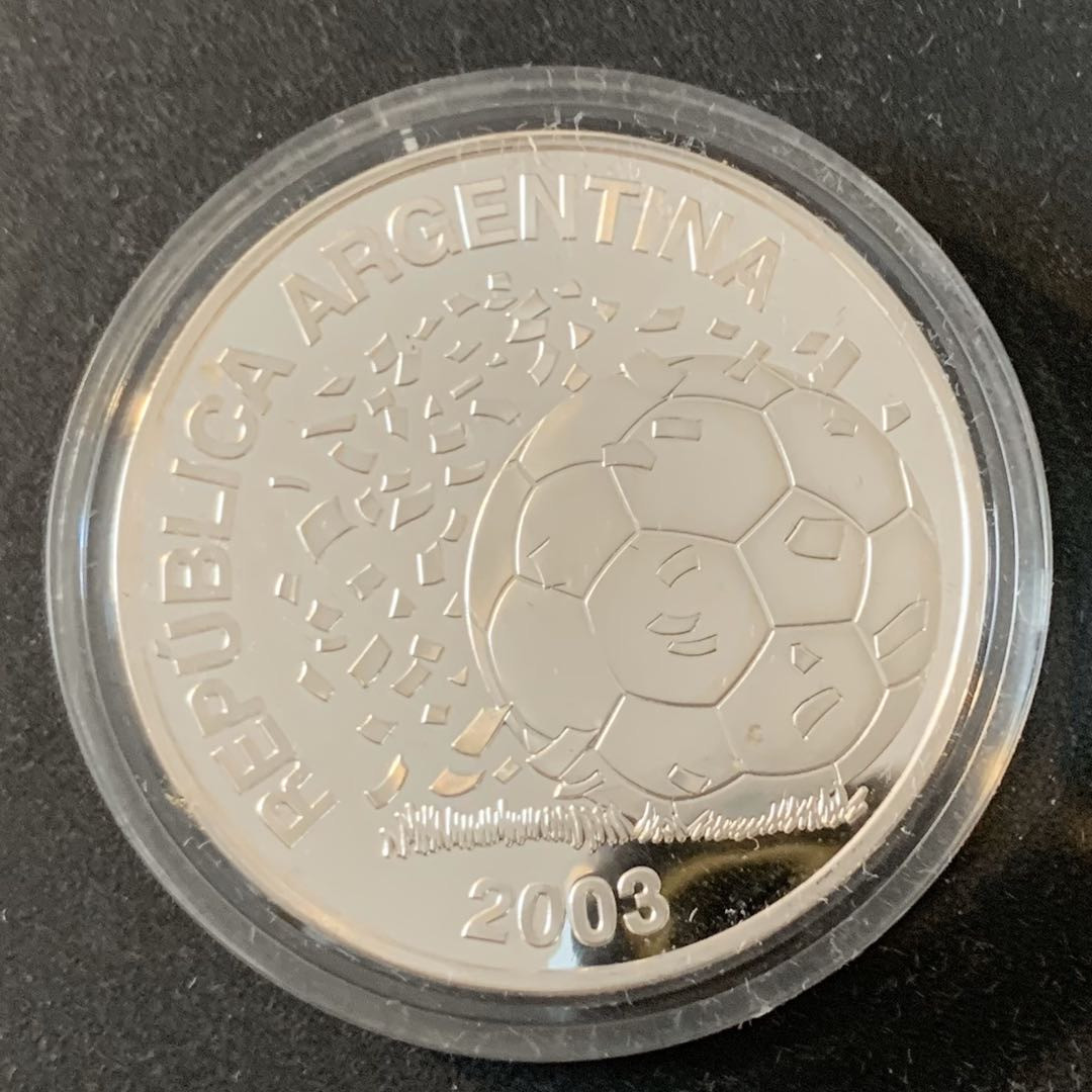 紫瑗钱币—微拍第36期  阿根廷 2003年 德国世界杯 5比索 27克 0.925银 精制