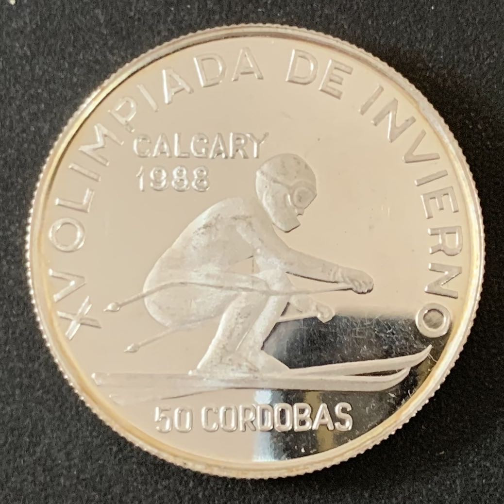 紫瑗钱币—微拍第36期  尼加拉瓜 1988年 卡尔加里冬奥会 滑雪 50科多巴 16.6克 0.825银 精制