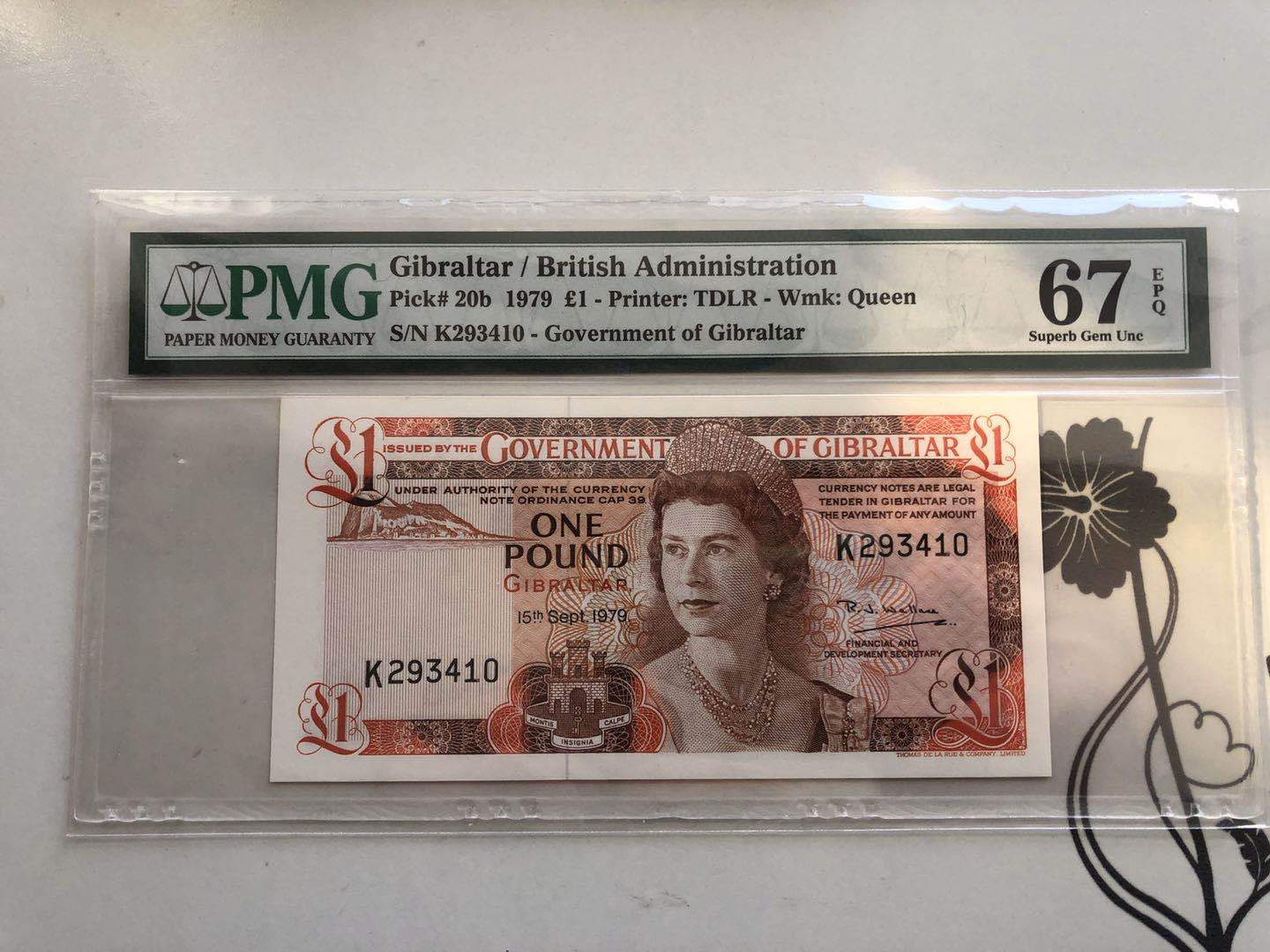 【收藏联盟】第128期拍卖——北爱遗珍（共50拍） 直布罗陀 1979年1镑 PMG67EPQ 高冠女王