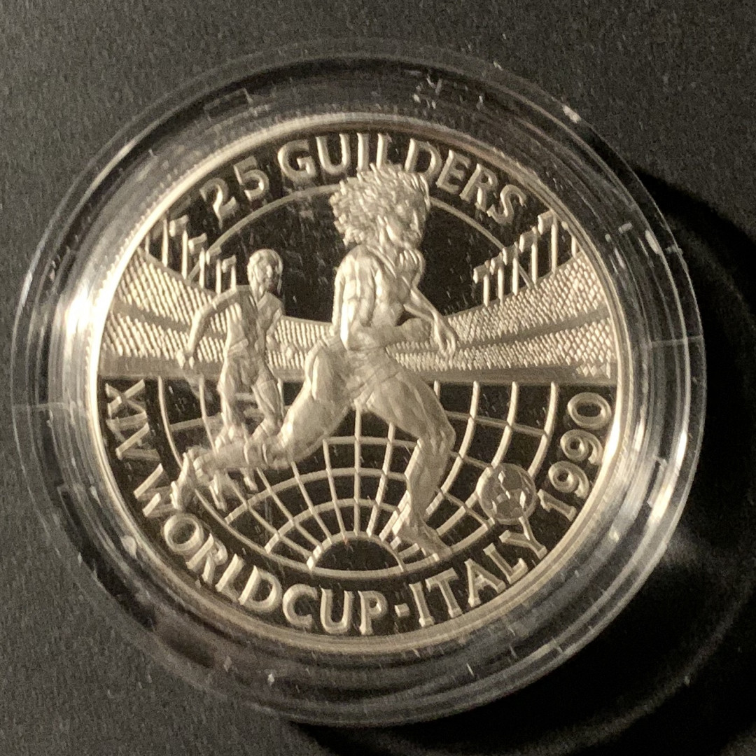 紫瑗钱币—微拍第37期  苏里南 1990年 意大利世界杯 25盾 28.28克 0.925银 精制