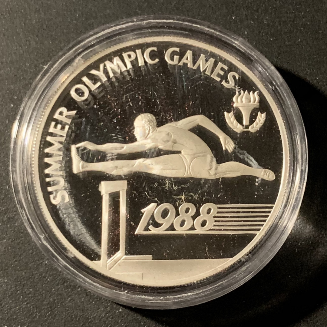 紫瑗钱币—微拍第37期  巴巴多斯 1988年  首尔奥运会 跨栏 20元 23.33克 0.925银 精制