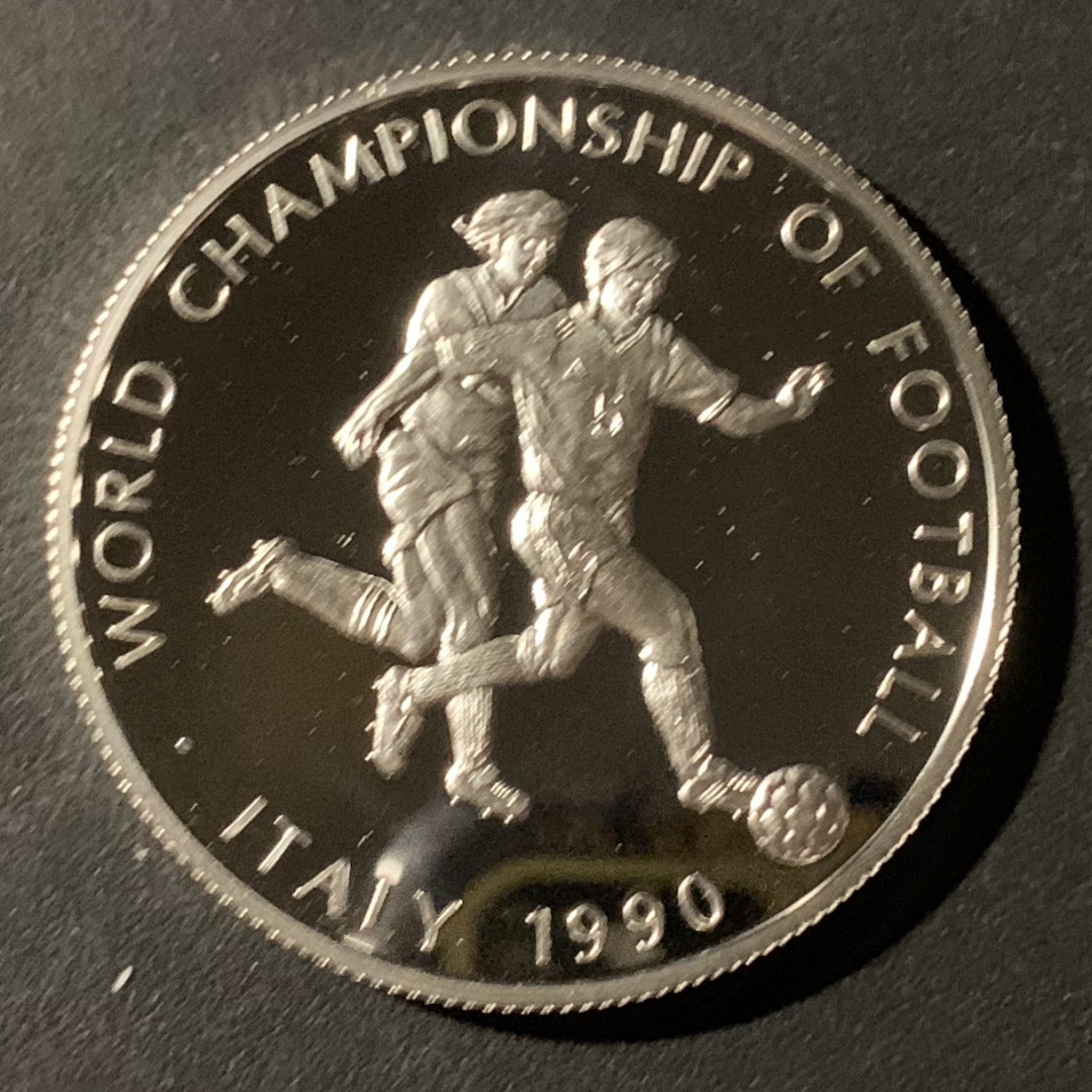 紫瑗钱币—微拍第37期  索马里 2003年 意大利世界杯 250先令 20.5克 0.999银 精制