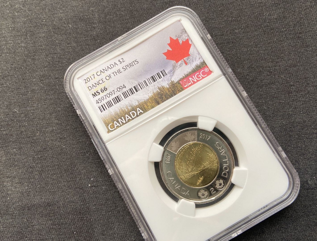 【币观天下】第101期钱币拍卖 【加拿大】2017北极光双金属币【ngc66】