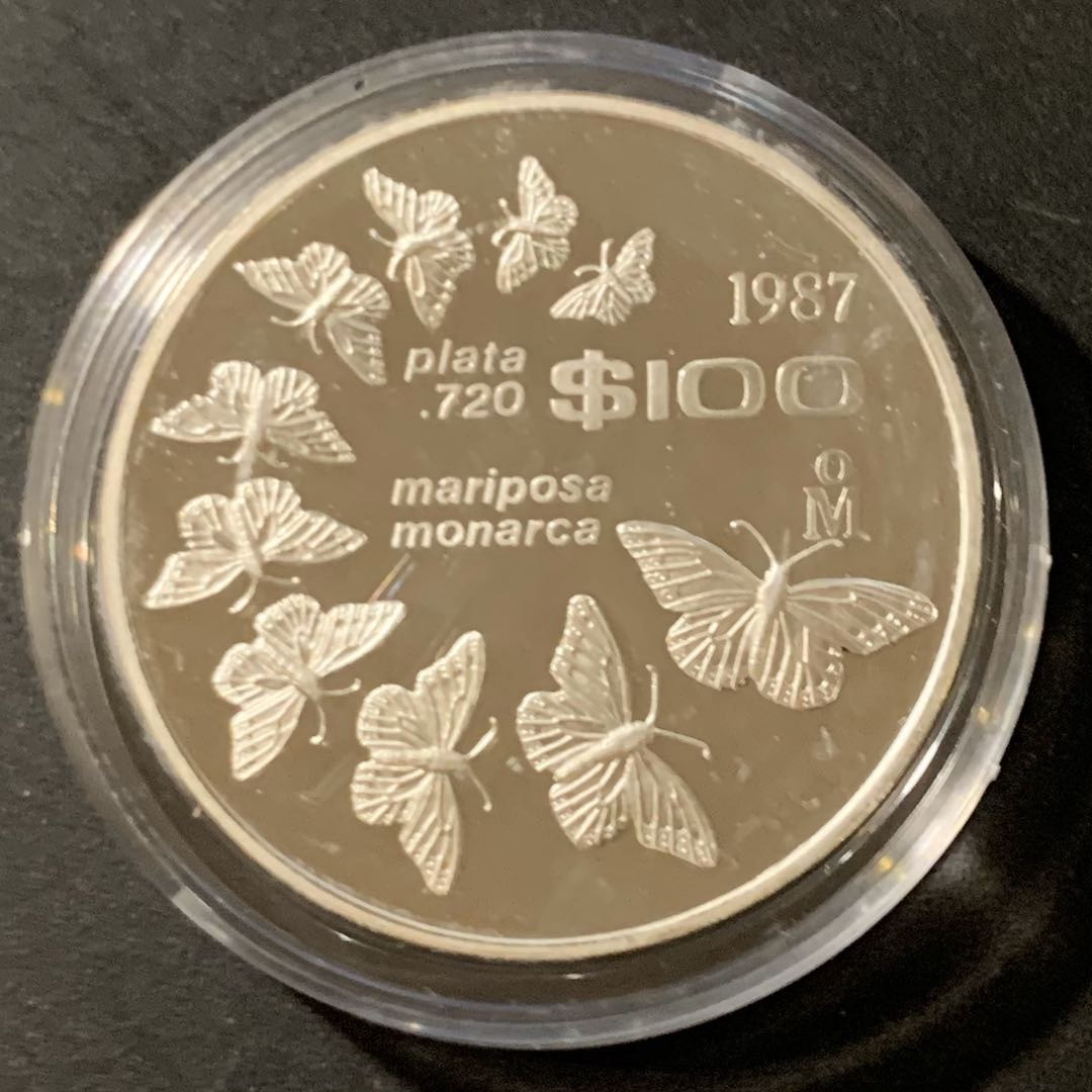 紫瑗钱币—微拍第38期  墨西哥 1987年 珍稀动物系列 蝴蝶 100比索 31.4克 0.925银 精制
