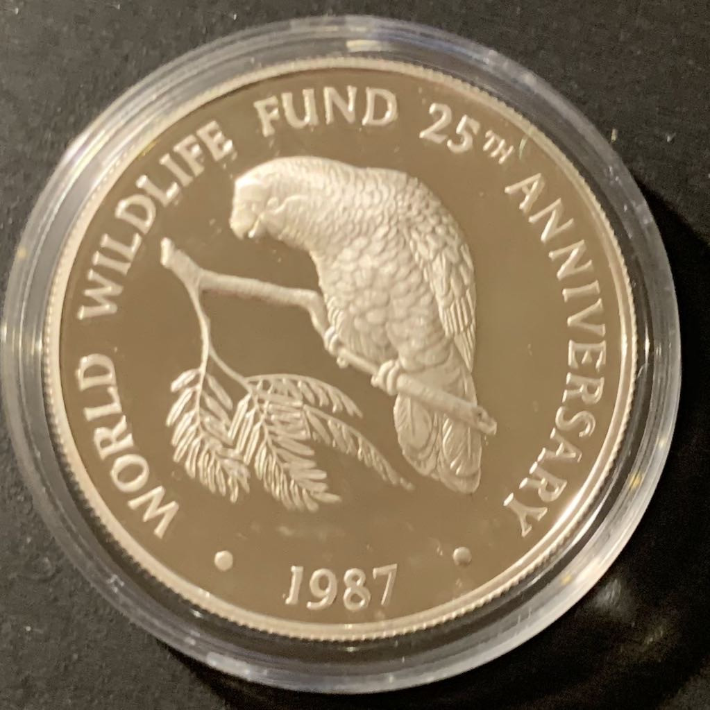 紫瑗钱币—微拍第38期  开曼群岛 1987年 WWF基金会25周年 金刚鹦鹉 5元 28.28克 0.925银 精制