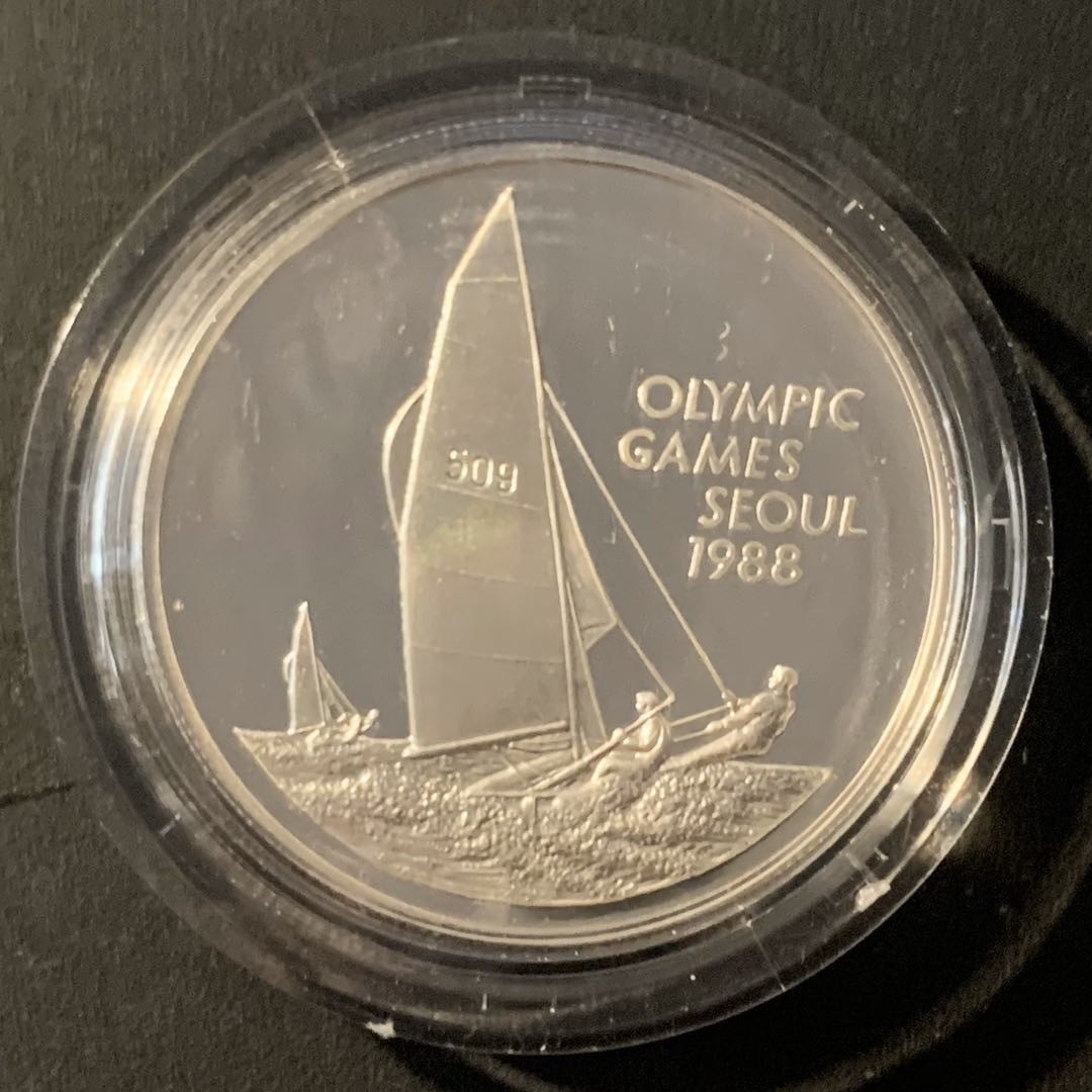 紫瑗钱币—微拍第40期  开曼群岛 1988年 帆船 508号 5元  28.28克 0.925银 精制