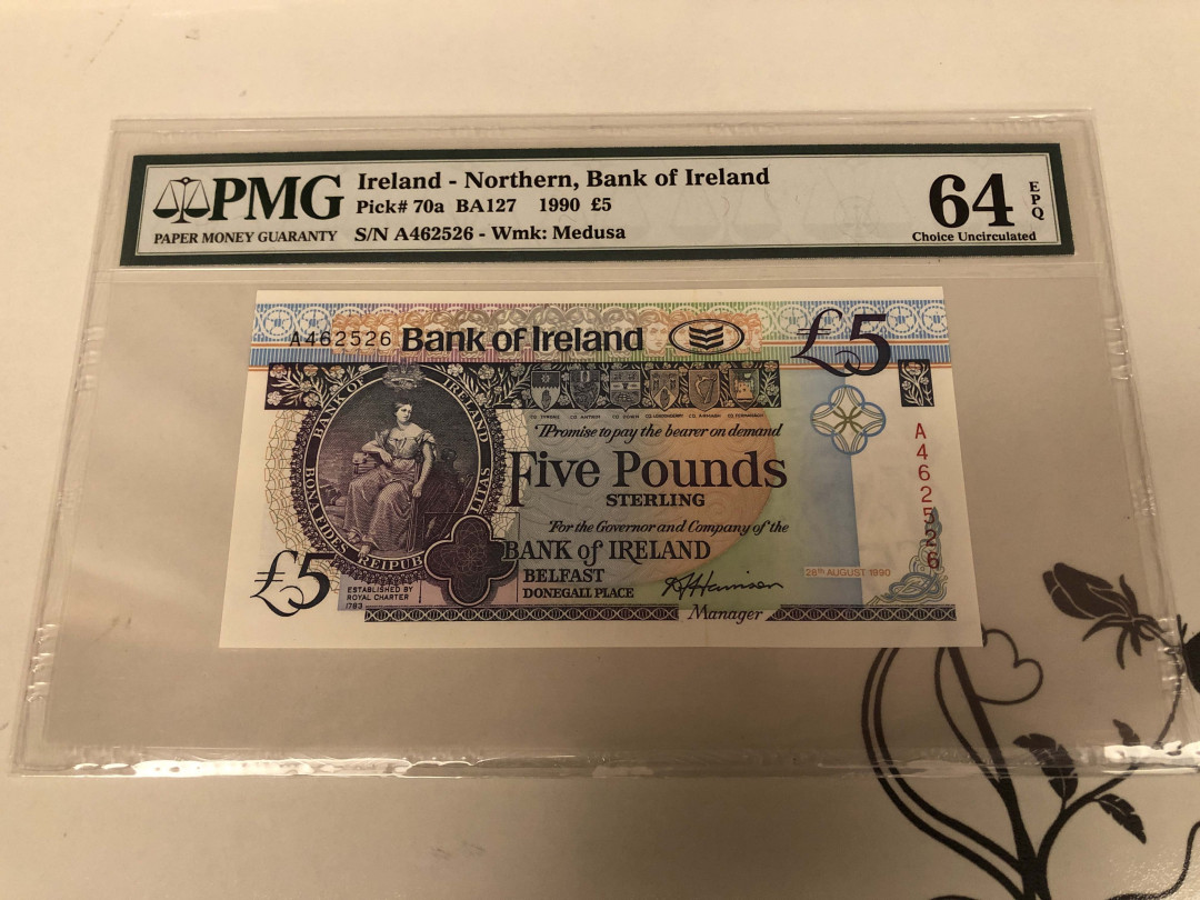 【收藏联盟】第129期拍卖——撒哈拉的黑珍珠（共50拍） 北爱尔兰 1990年 5镑 PMG64EPQ
