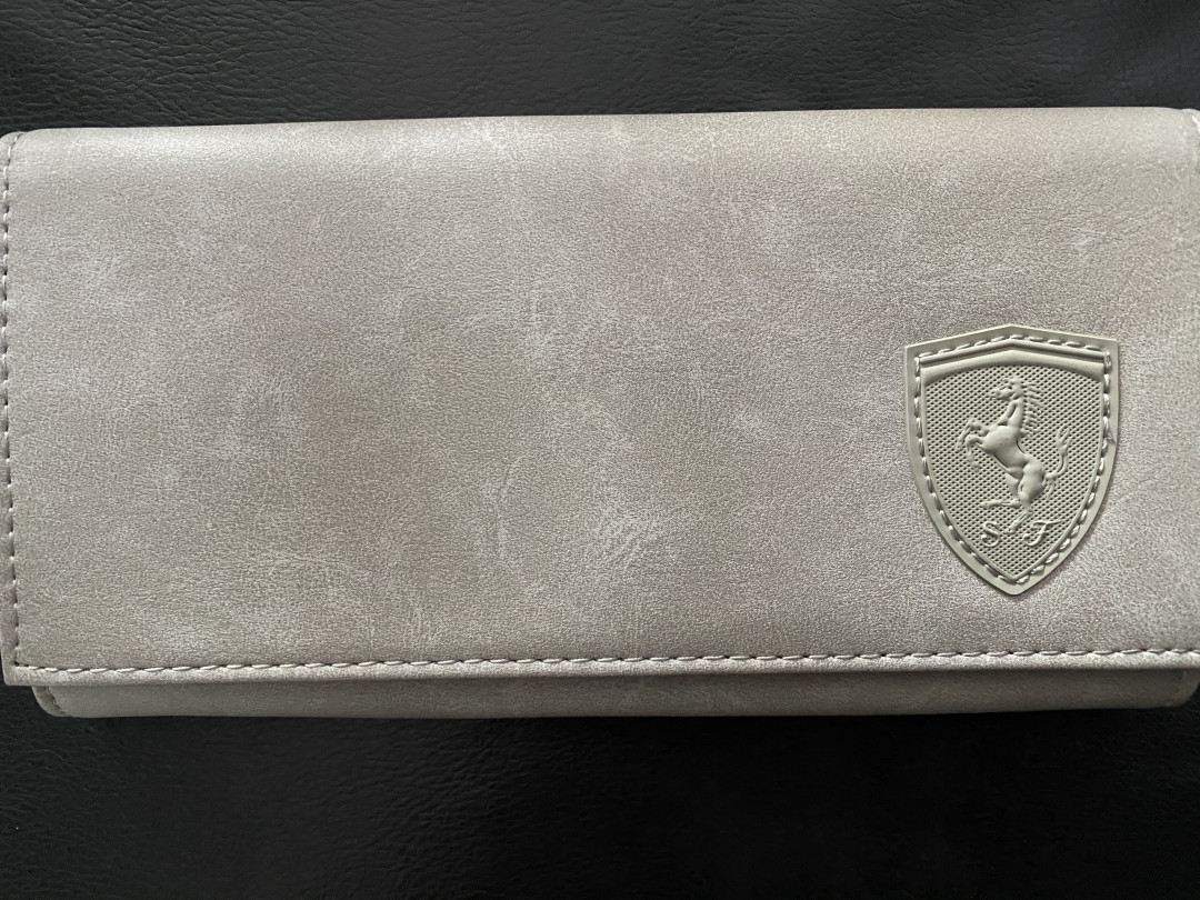 CSIS-GREAT评级精品钱币拍卖第三十期 彪马 法拉利 联名纪念长款钱包 中性灰色