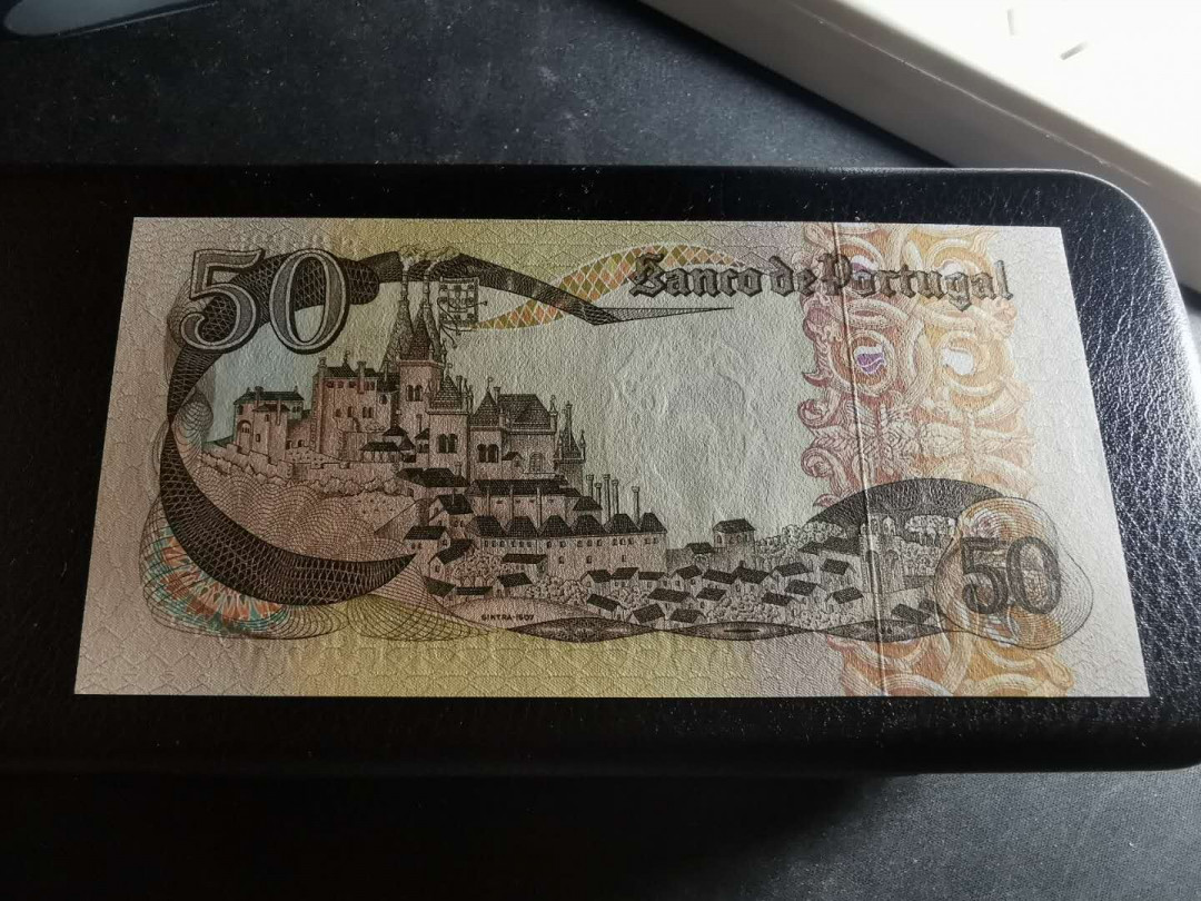 【鲸贝乐淘】千字文·第“岂敢毁伤”号拍卖 【葡萄牙】1968年50元两张，全新全品UNC 