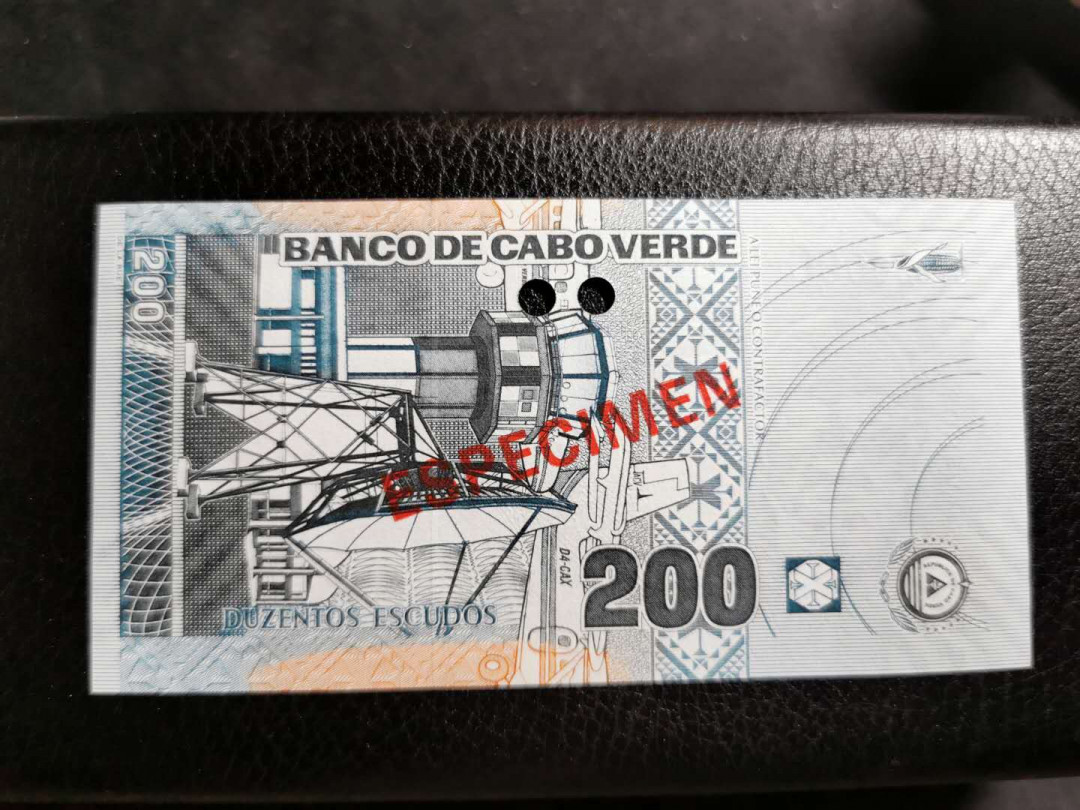 【鲸贝乐淘】千字文·第“岂敢毁伤”号拍卖 获奖钞提名【佛得角】2005年200元，票样样币，全新全品UNC 