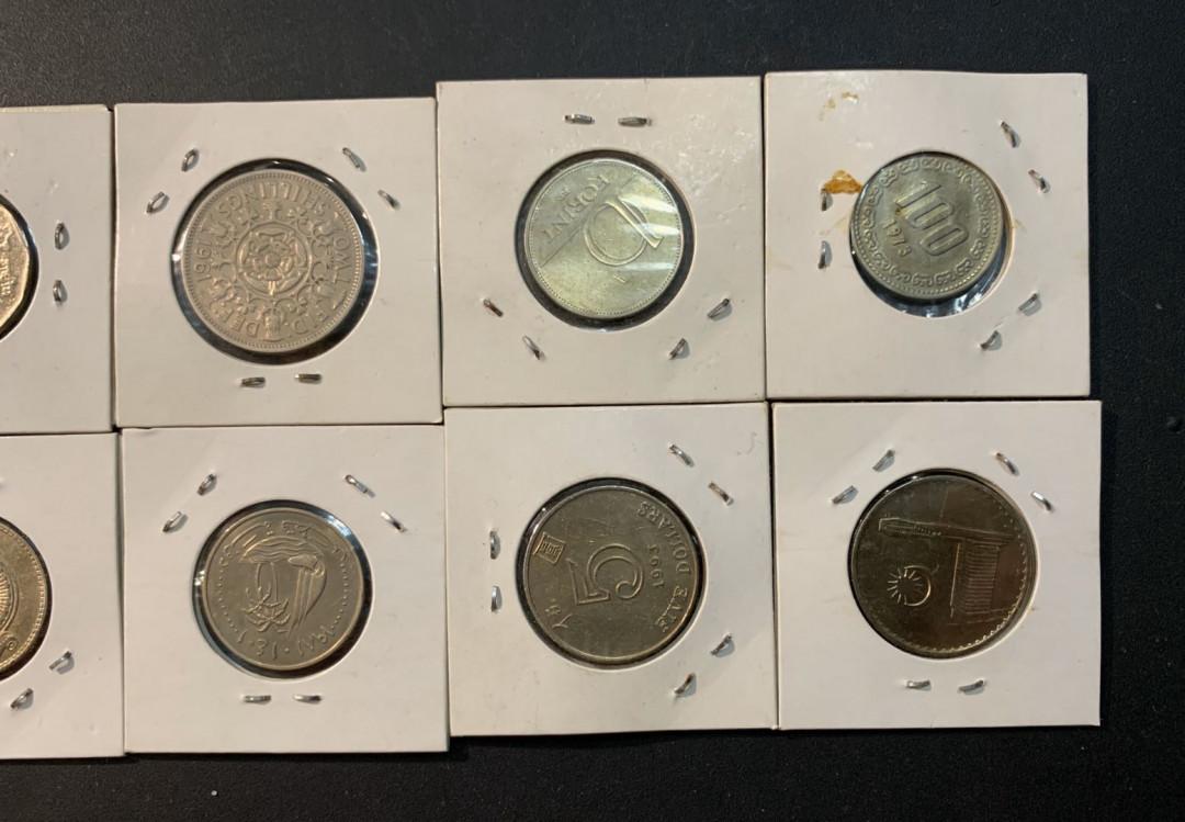 紫瑗钱币—微拍第41期  外国钱币一组10枚 NO.3