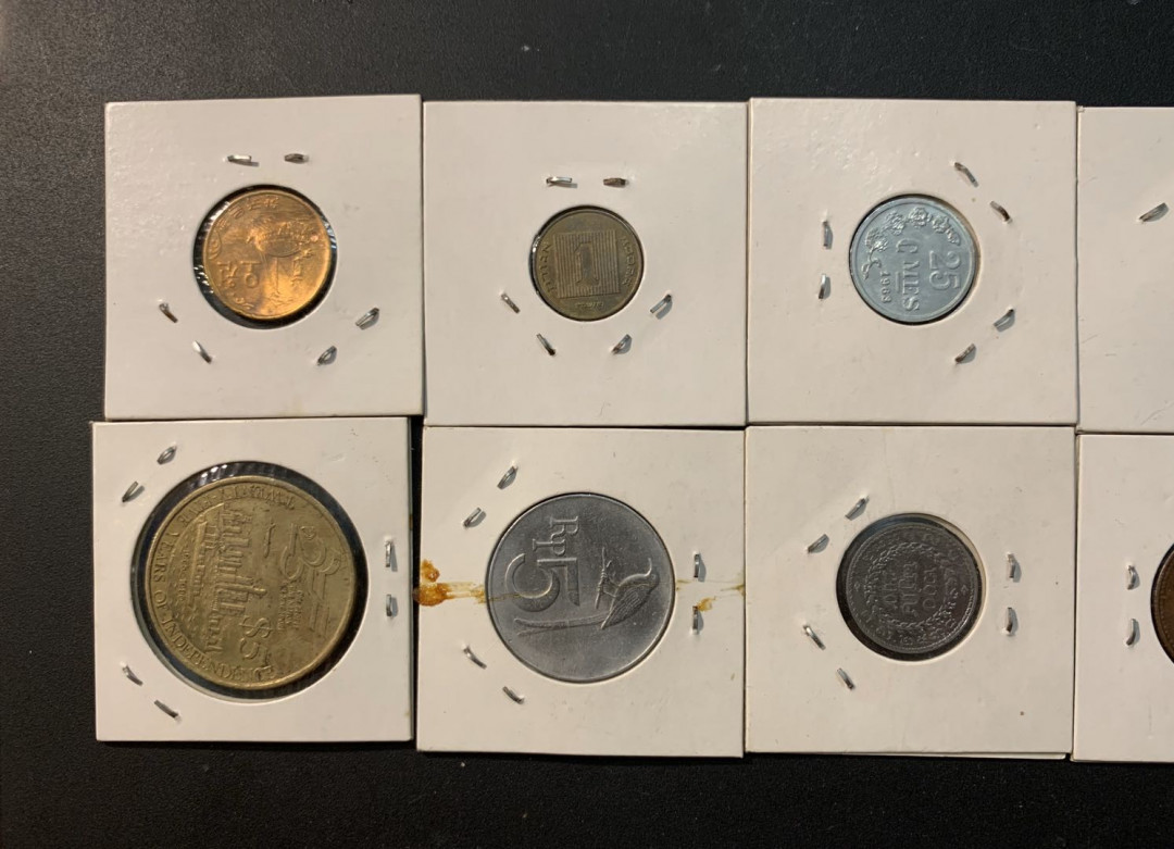 紫瑗钱币—微拍第41期  外国钱币一组10枚 NO.2