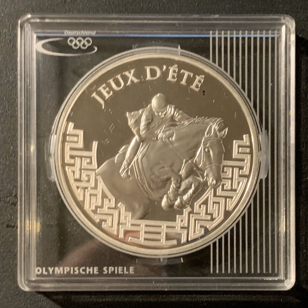 紫瑗钱币—微拍第41期  法国 2007年 北京奥运会 马术 10欧元 27.2克 0.9银 精制