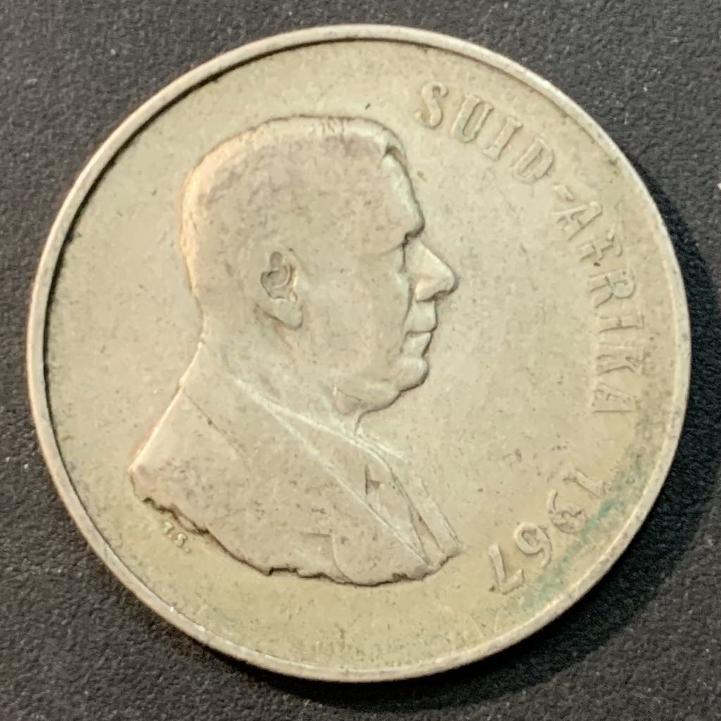 紫瑗钱币—微拍第41期  南非 1967年 总统维沃尔德 1兰特 15克 0.8银