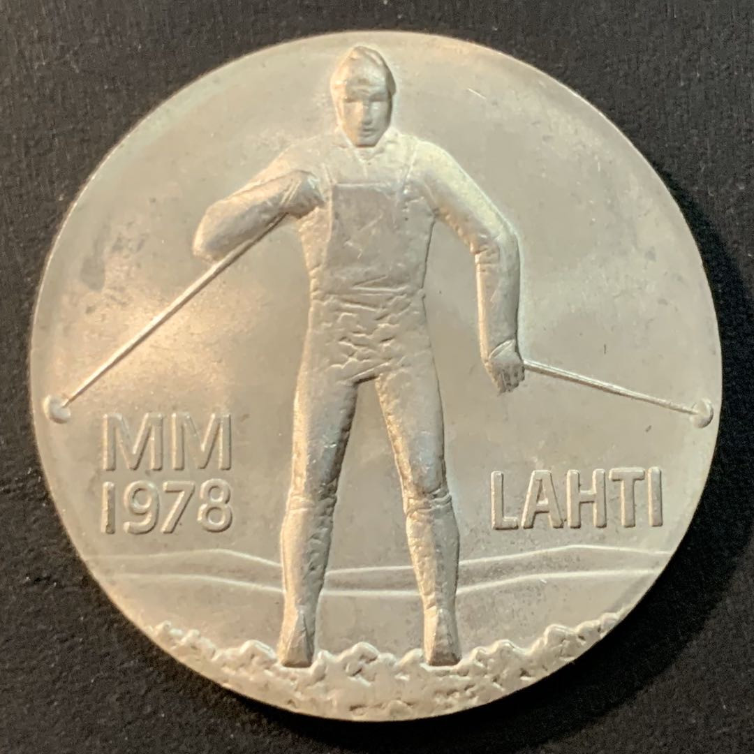 紫瑗钱币—微拍第41期  芬兰 1978年 赫蒂滑雪城百年纪念 25马克 26.6克 0.5银