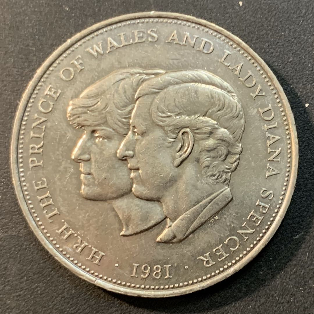 紫瑗钱币—微拍第41期  英国 1981年 查尔斯和戴安娜 25便士 镍币 克朗型
