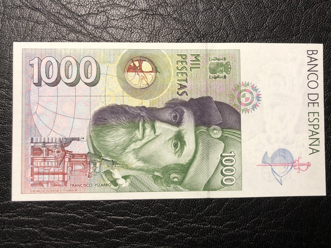 《外钞收藏家》第七十七期拍卖 西班牙1992年1000  正反面大胡子雕刻精美  绝品