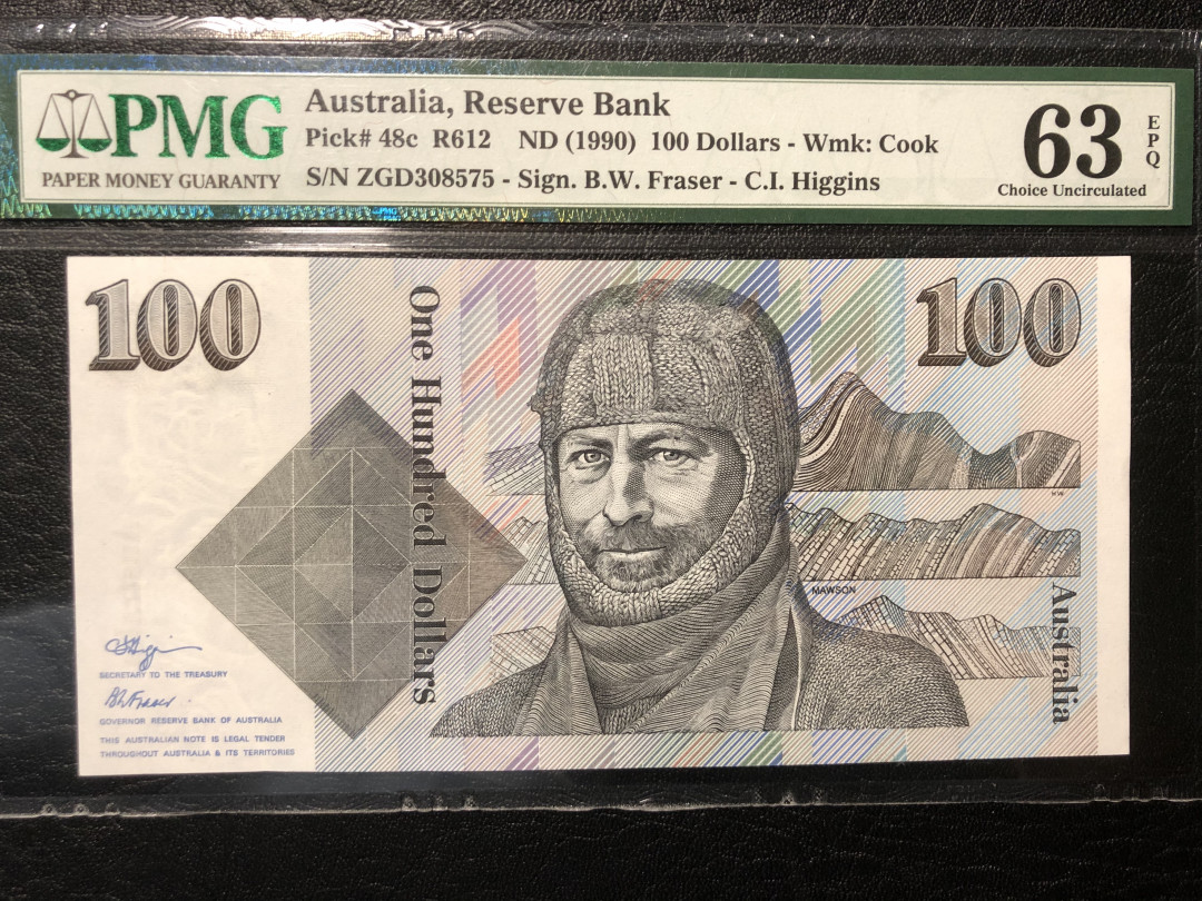 《外钞收藏家》第七十七期拍卖 1990年澳大利亚100  毛线帽  雕刻一绝 pmg63 品相非常好 63算及格 澳大利亚本地好品都很少