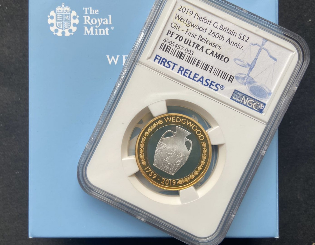 【币观天下】第102期钱币拍卖 【英国】2019年维吾德花瓶加厚银币