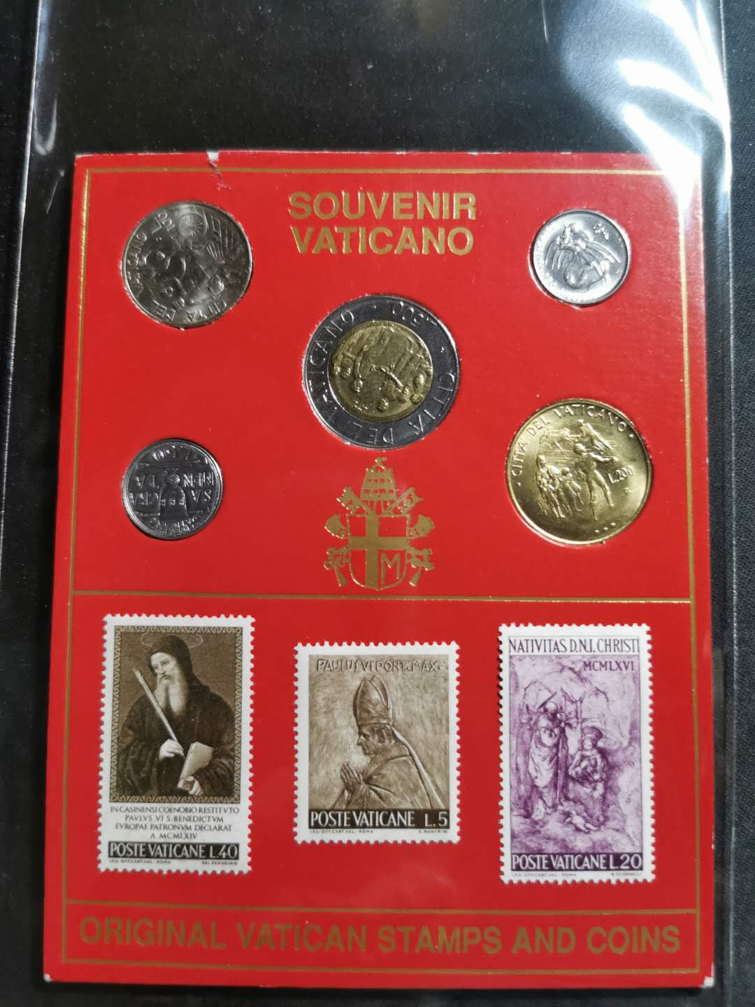 【鲸贝乐淘】千字文·第“岂敢毁伤”号拍卖 【梵蒂冈🇻🇦】钱币有钱卡册，上边缘有揭薄，9.6品