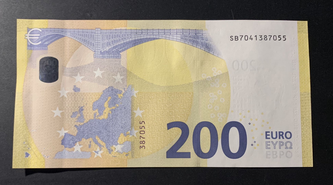 紫瑗钱币—微拍第42期—纸币场 西班牙 新版 200欧元 （尾55） UNC