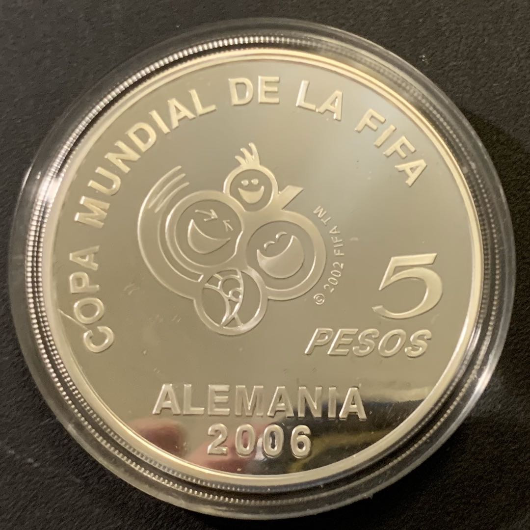 紫瑗钱币—微拍第43期  阿根廷 2005年 德国世界杯 5比索 27克 0.925银 精制
