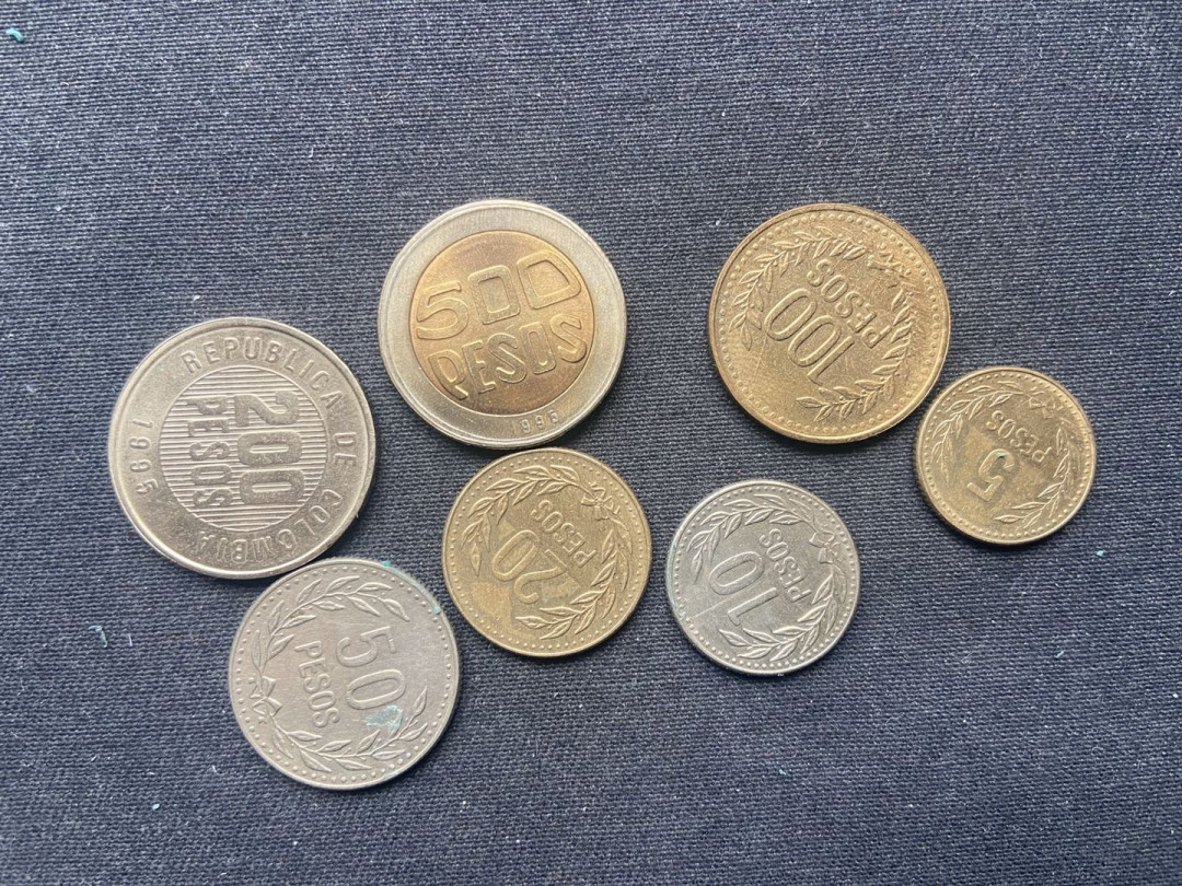 【币观天下】第102期钱币拍卖 【哥伦比亚】流通币7枚