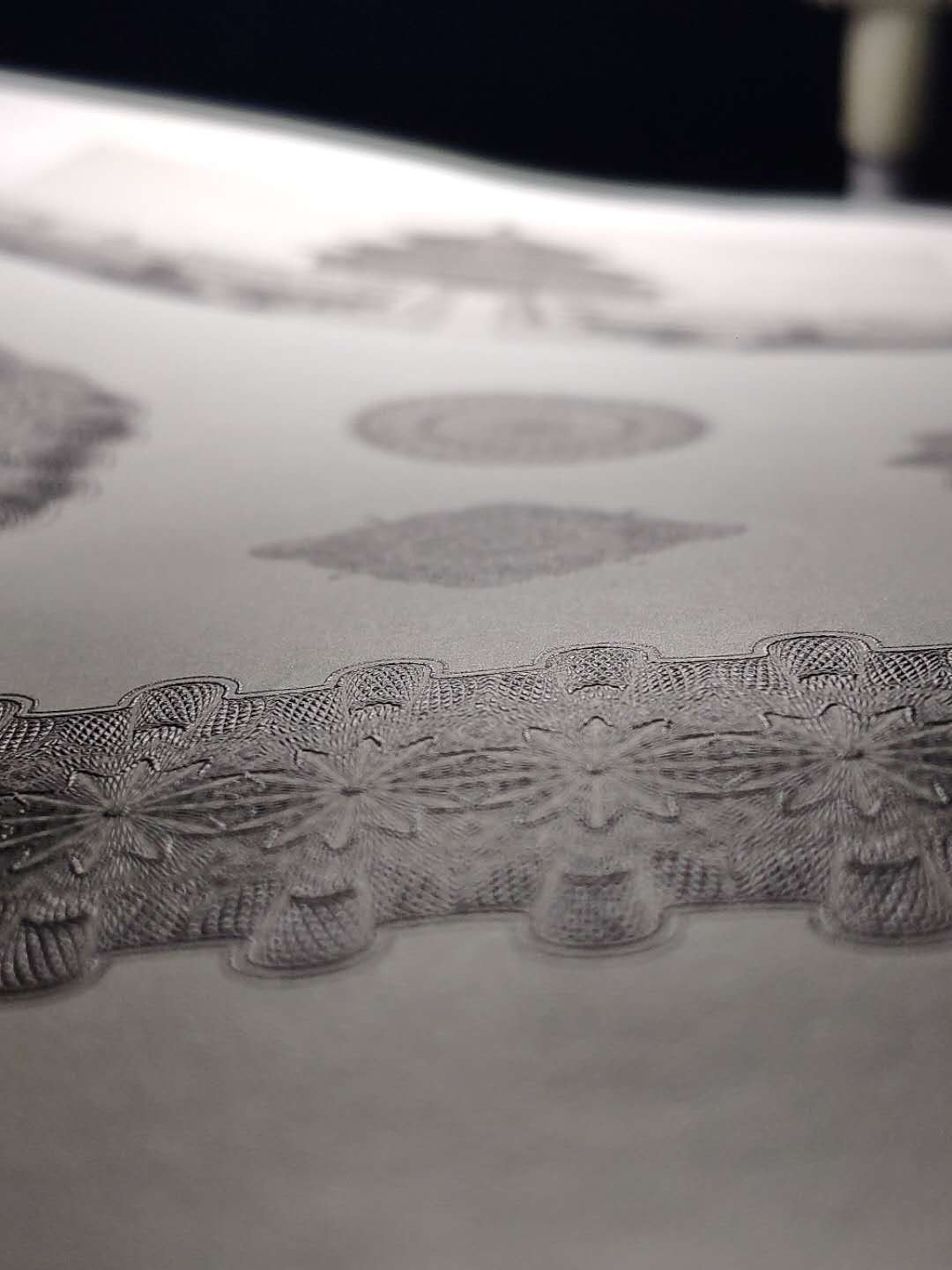 【鲸贝乐淘】千字文·第“岂敢毁伤”号拍卖 【雕刻版】3张A4雕刻版印样，4张A4水印纸，品相全新，精美绝伦