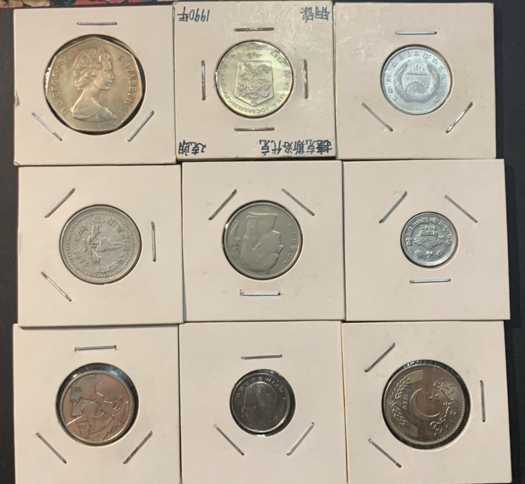 紫瑗钱币—微拍第43期  外国钱币一组9枚 NO.2